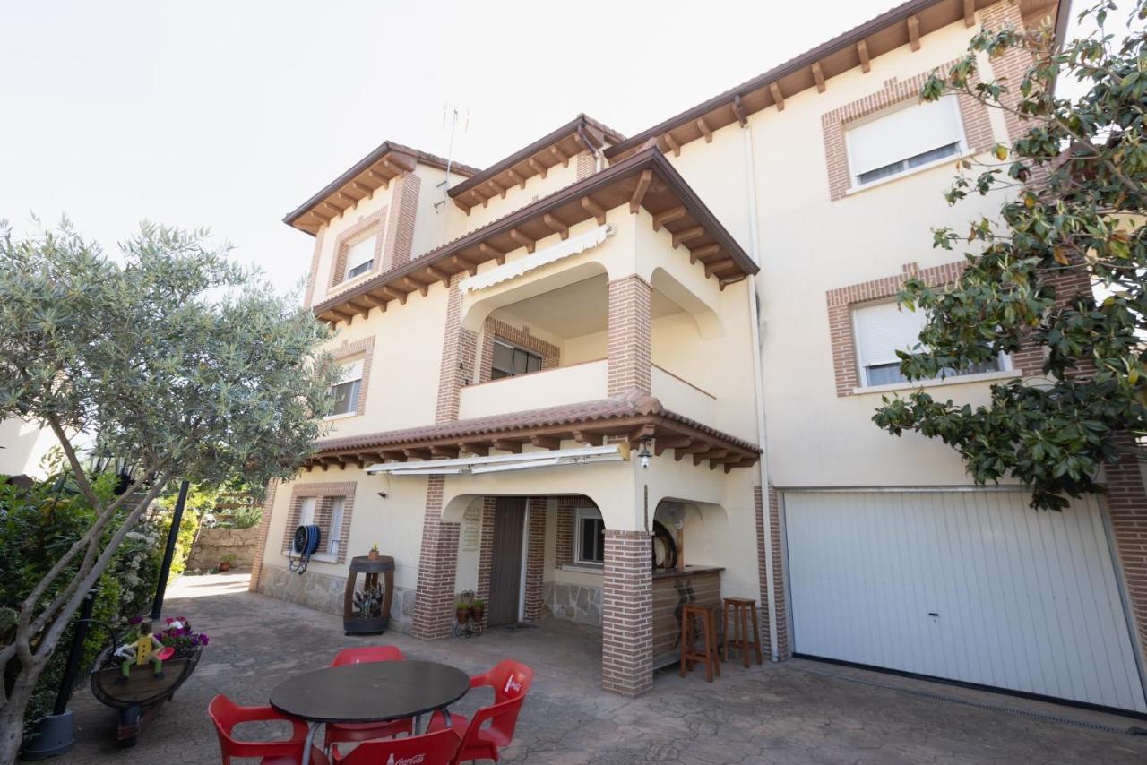 Ávila Casa Rural La Chistera מראה חיצוני תמונה