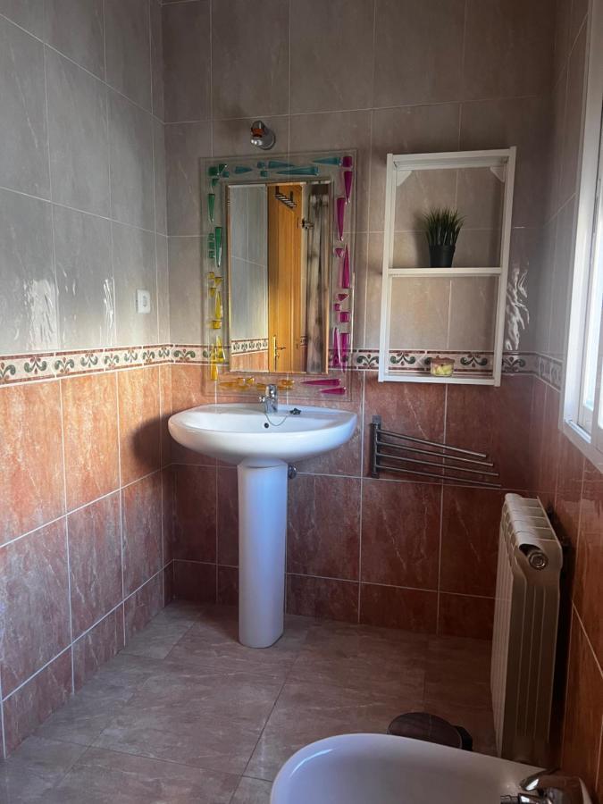 Ávila Casa Rural La Chistera מראה חיצוני תמונה